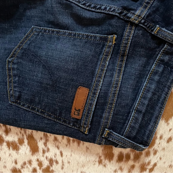 Joes - THE HONEY
CURVY BOOTCUT // 34" INSEAM // RIKKI NWT Size 26 - Picture 8 of 8